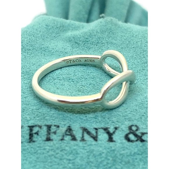 SOLD!!! Tiffany & Co Sterling Silver 925 Infinity Band Ring Size 6 - Picture 7 of 12